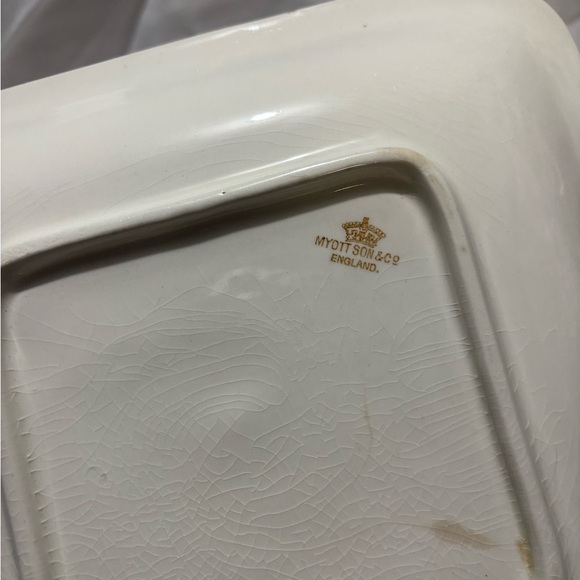 Vintage Floral Square Ceramic Dish with Handles - Picture 6 of 7